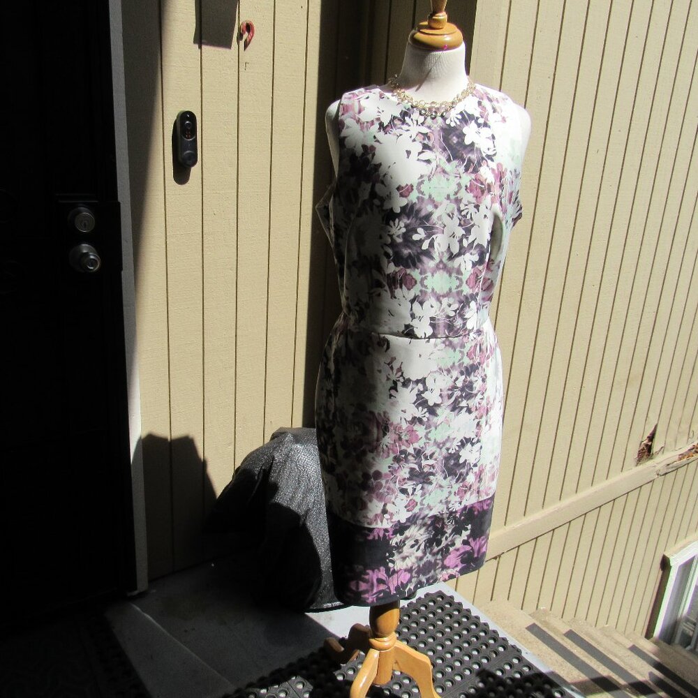 #21  NEW WOMEN'S FLORAL DRESS  BY COAST  (SIZE 14US / 18UK)